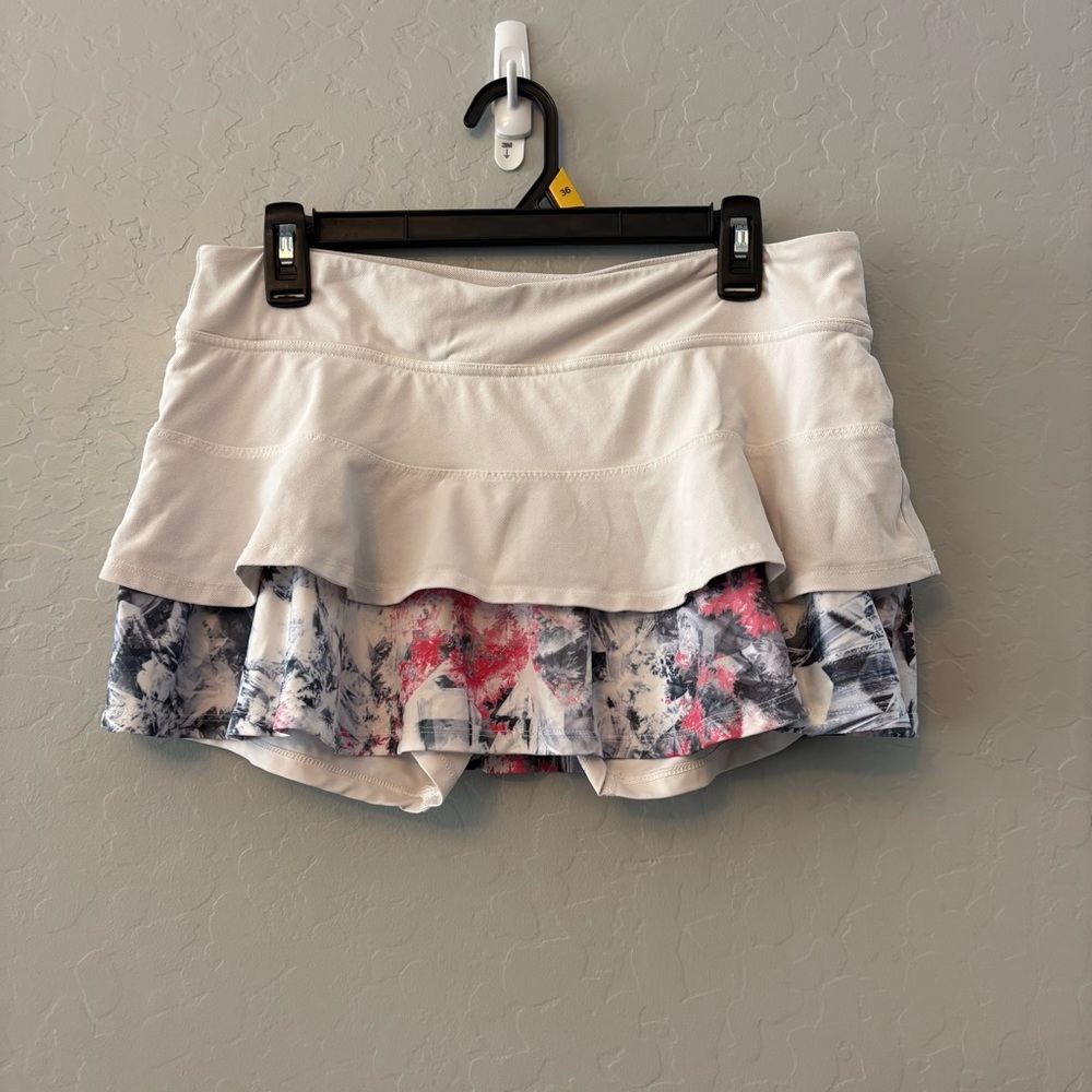 Lija women's white, black and pink golf, tennis, pickleball skort size large